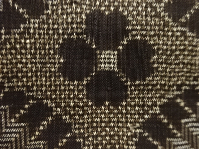 JAPANESE KIMONO / ANTIQUE CHRYSANTHEMUM PATTERN WOVEN DORO OSHIMA TSUM